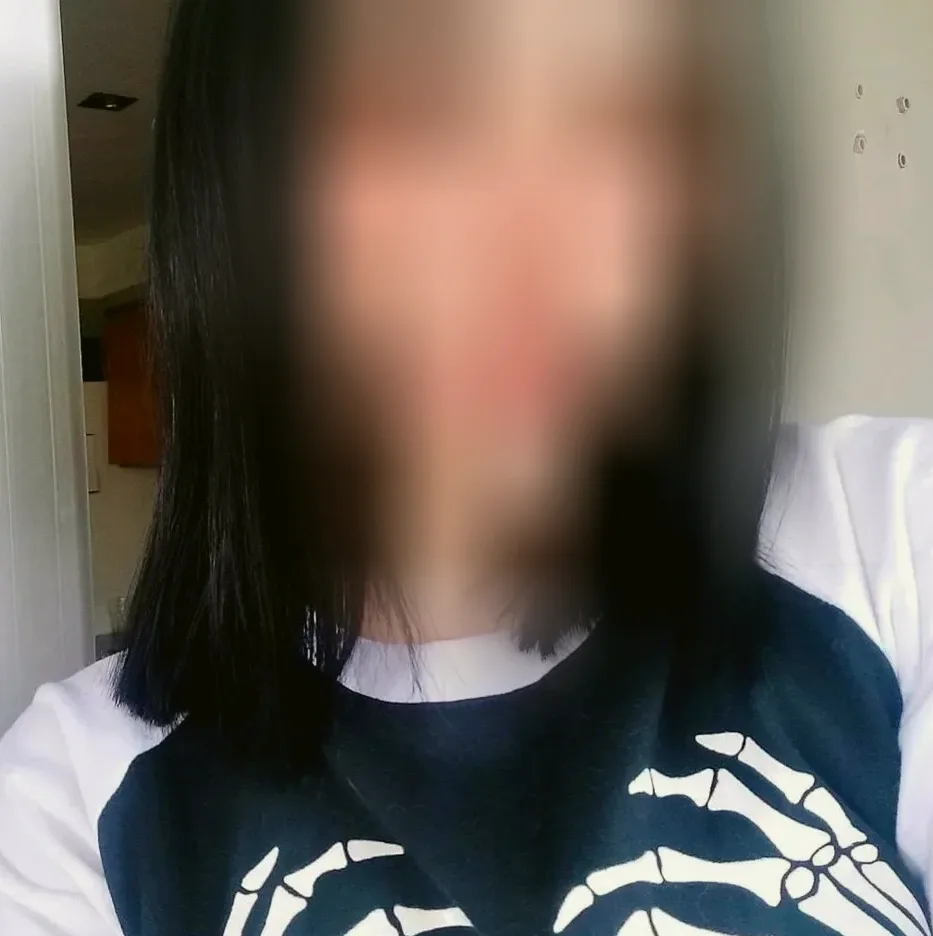 Laura, 20 años